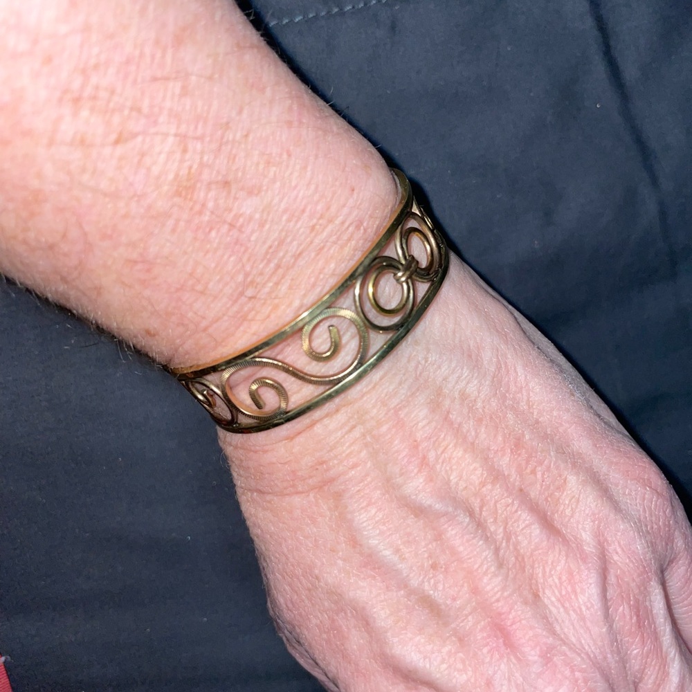 Grandma’s Jewelry. MUST BE BUNDLED